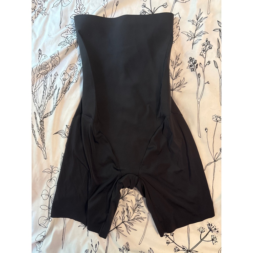 NEW Maidenform Black Ultra Hi Waist Tummy/Thigh/Butt‎ Shaper Shorts, Small